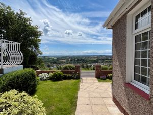 Photo 11- click for photo gallery